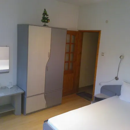 ホテル Tsarevets アセノヴグラト